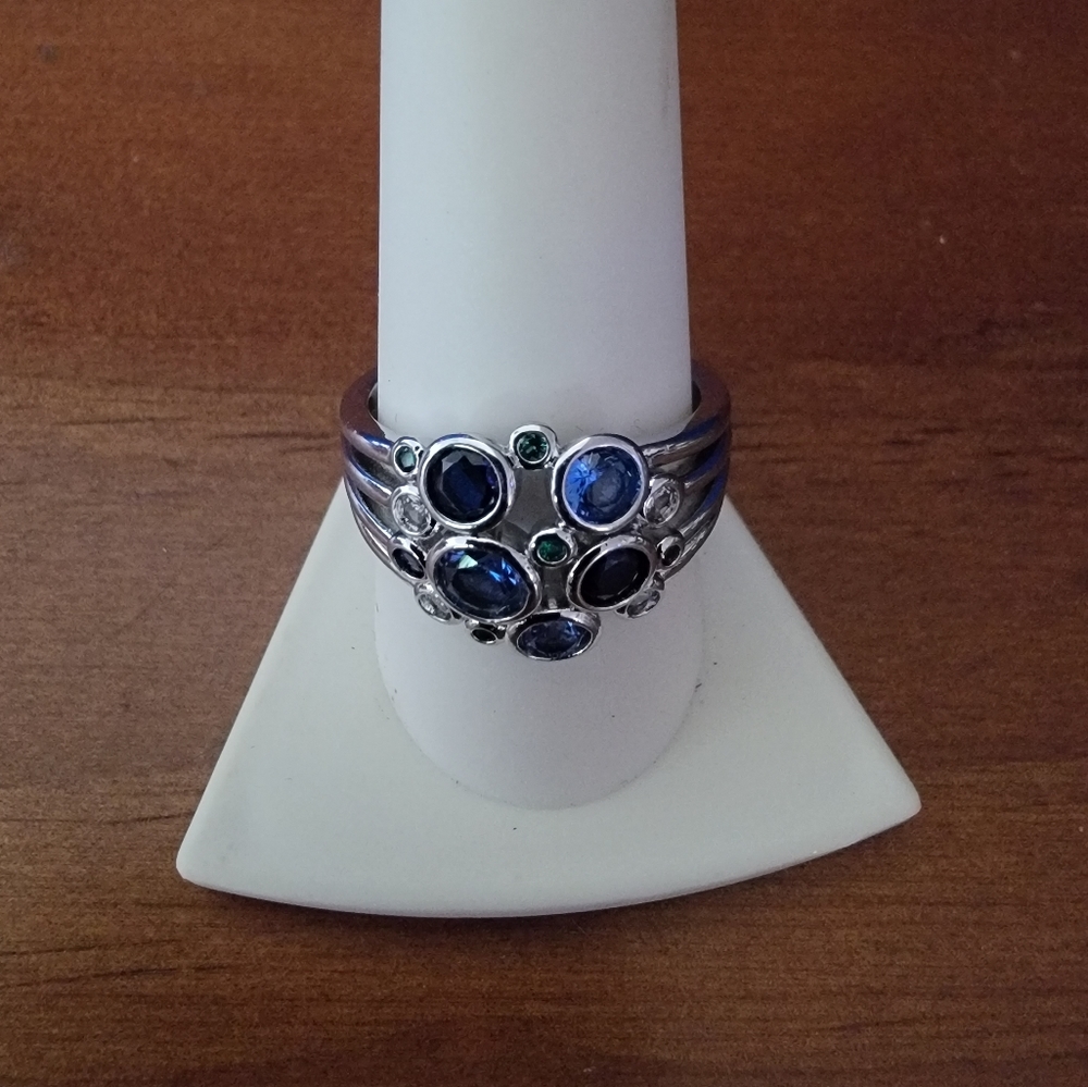 BEAUTIFUL RING - BLUE STONES - Picture 3 of 6